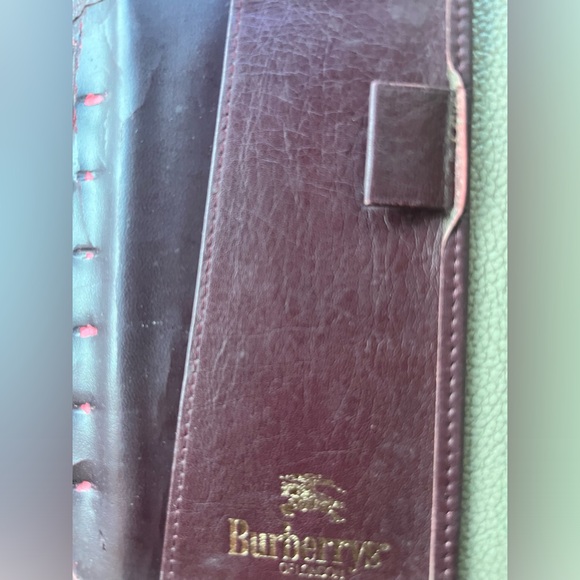 Vintage Burberrys Nova Check Agenda - Picture 4 of 11